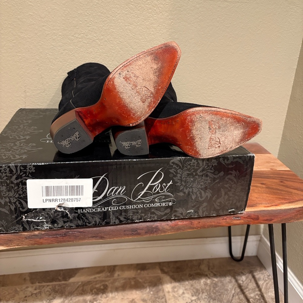 Dan Post Women's Black Suede Heeled Boots - Picture 10 of 10